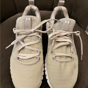 Under armour tennis shoes